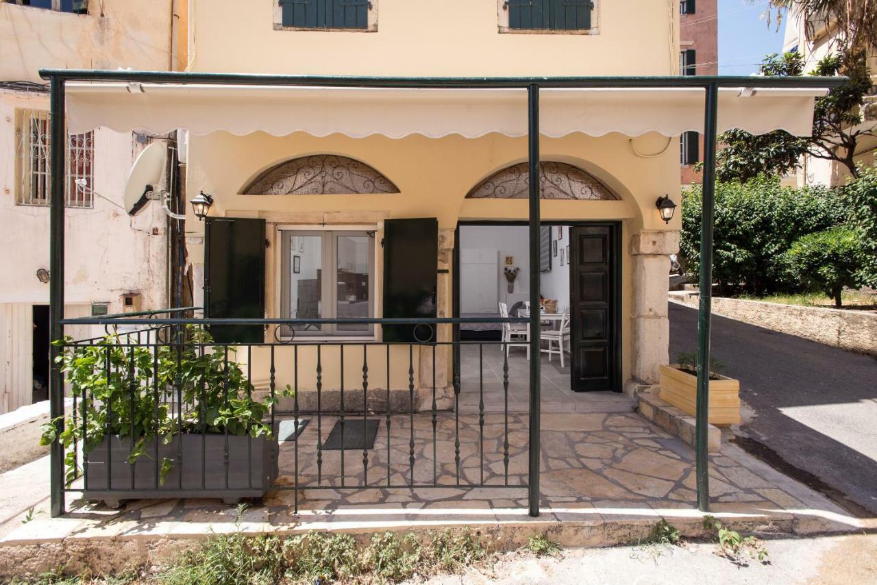 דירות Corfu  The Four Seasons מראה חיצוני תמונה